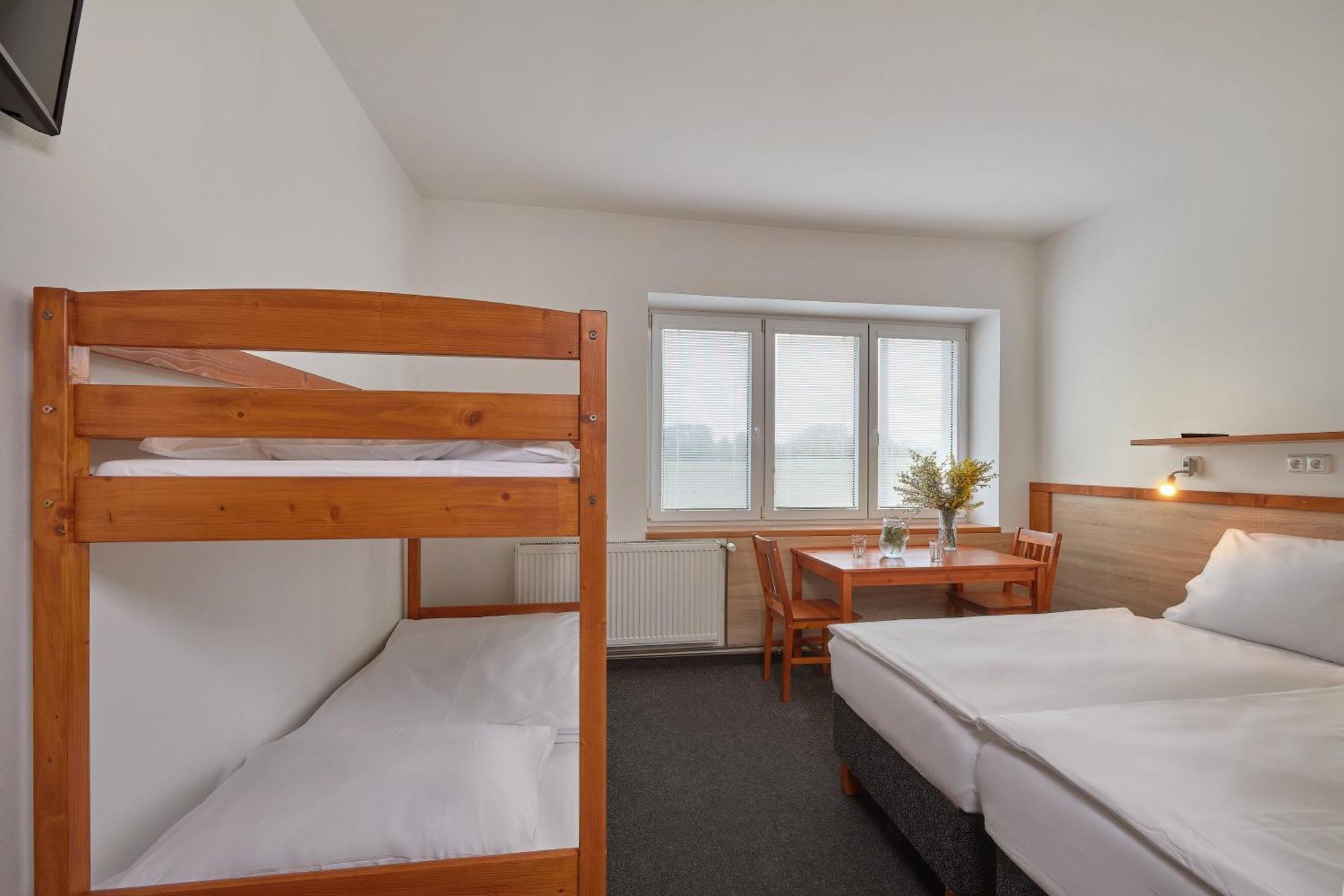 U Rybnika Smrcna Hotel Nová Bystřice Kültér fotó